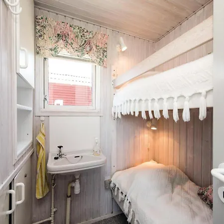 Two-bedroom In Hjorring Vester Vidstrup