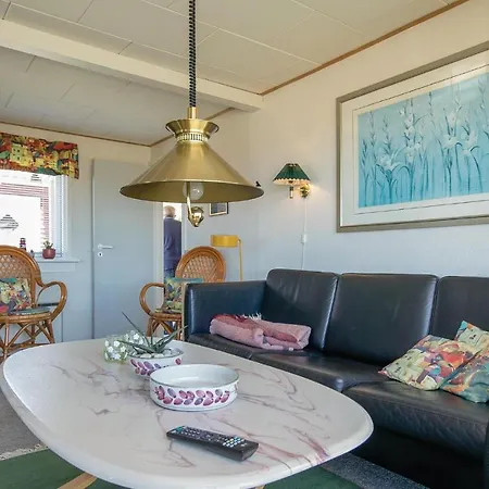 Σπίτι διακοπών Two-bedroom In Hjorring *